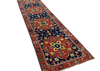 Star Oushak rug runner nave and red angle