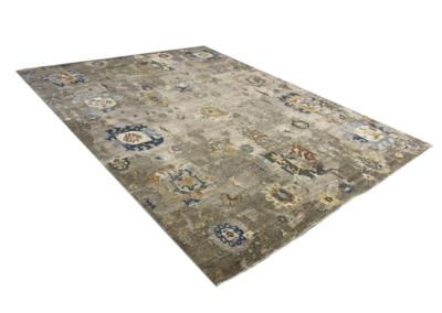 Transverse area rug grey and green angle